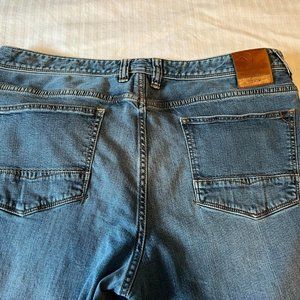 Tommy Bahama Sand Drifter Jeans 38W 30L
